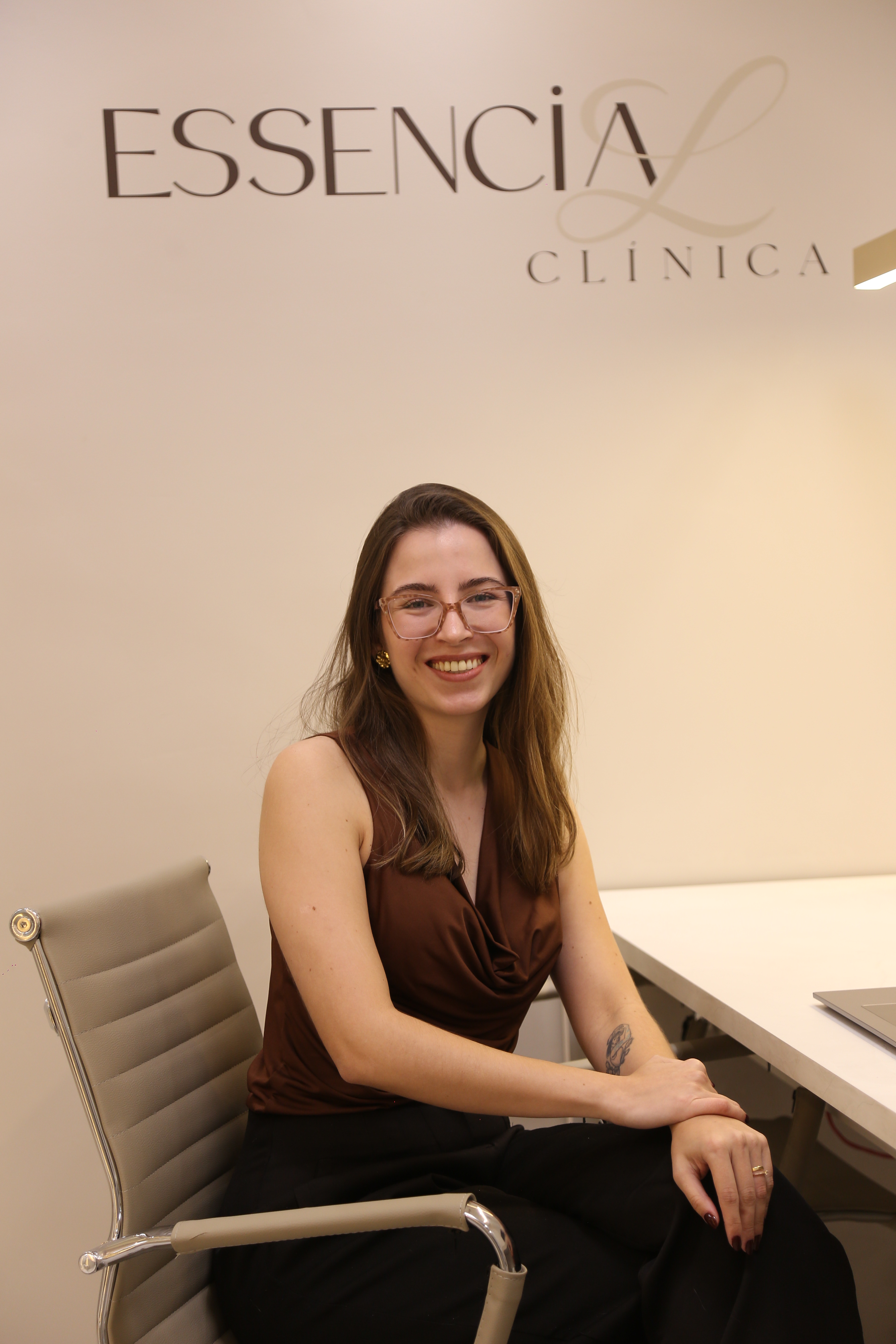 Dra. Danielle Matiusso — Periodontia